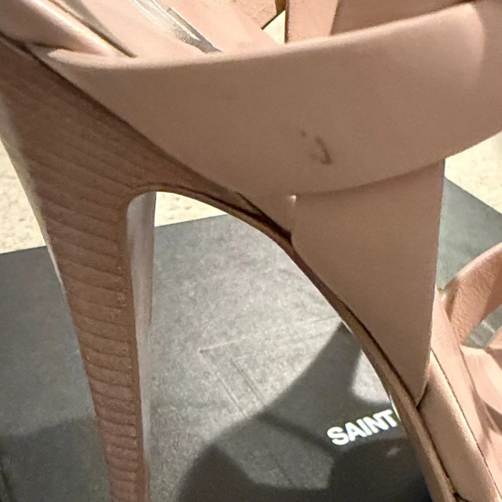 Saint Laurent Pink Leather T-Strap Woven Heeled Sandals - Picture 3 of 5